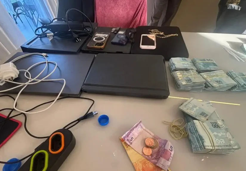 b3a76751-1964-41d3-9282-d328352a6e15