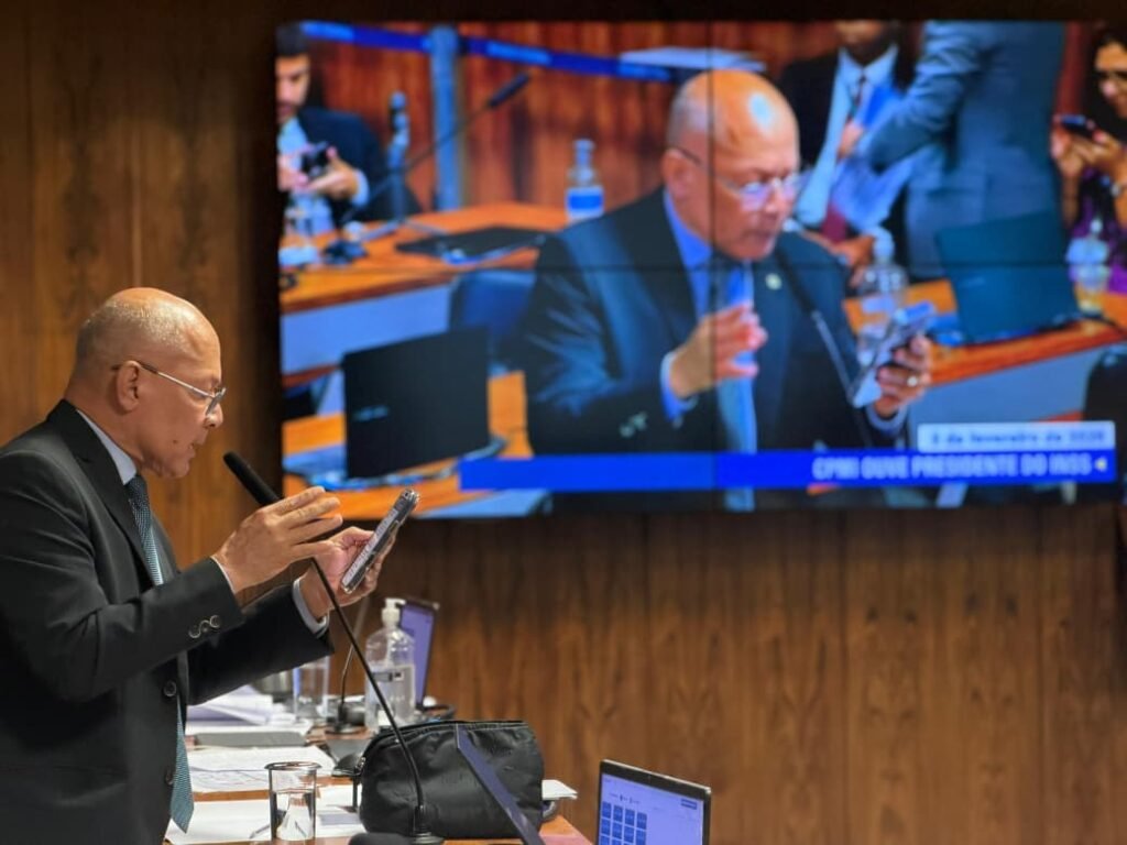 99871df2-4bc6-4801-8e44-371184193564